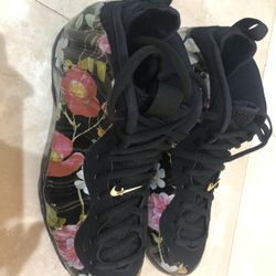 Brand New In Original Box Two Pairs Of Nike Campsite