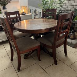 Dining set