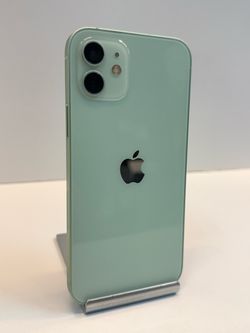 Apple iPhone 12 64gb. ( Unlocked Phone )
