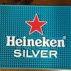 HEINEKEN SILVER RUBBER BAR DRYING MAT 16" X 10" NEW IN PACKAGE
