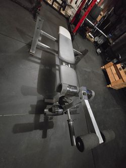 Bench / Leg extensions