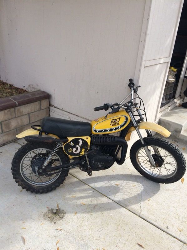 1976 yz80