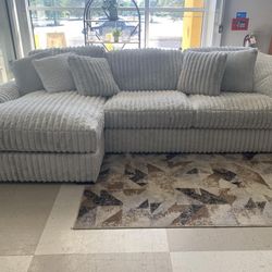 OM• $38 Initial • Brand Ne/////Stupendous 3 Piece Couch 