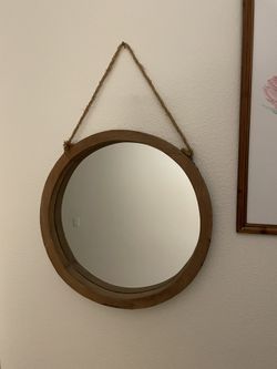 Round Wall Mirror, 15.5”