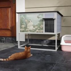 New in box Outdoor Cat House, Wood Cat Enclosure sku-A1409
