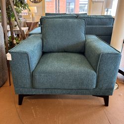 Teal Mod Chair