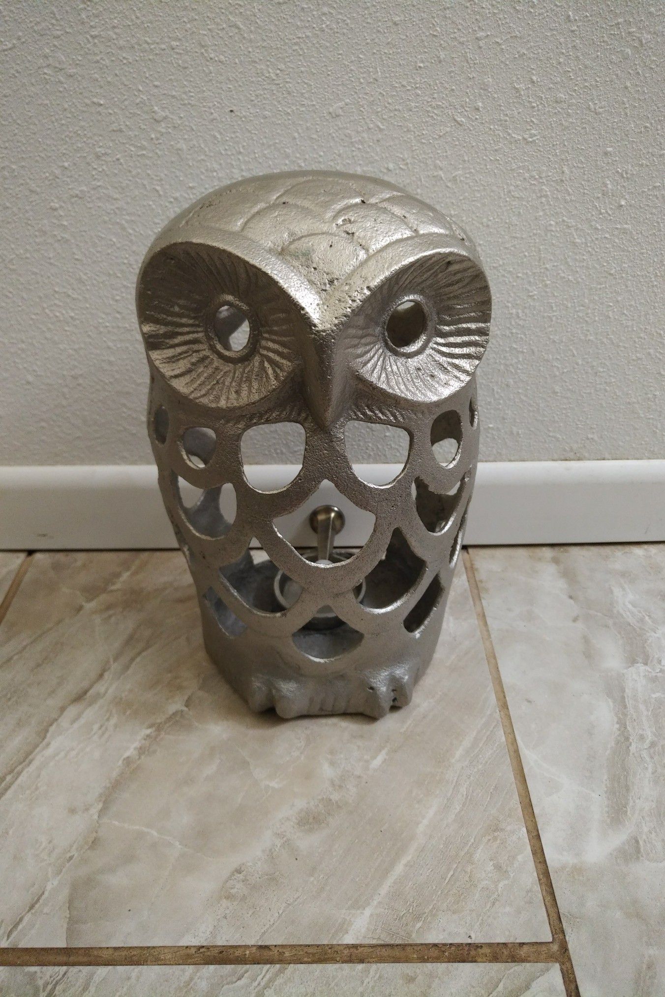 Medium Metal Owl Candle Holder Decor