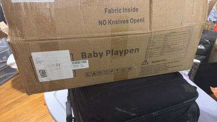 Baby play pin