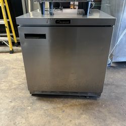 Under Counter Refrigerator 