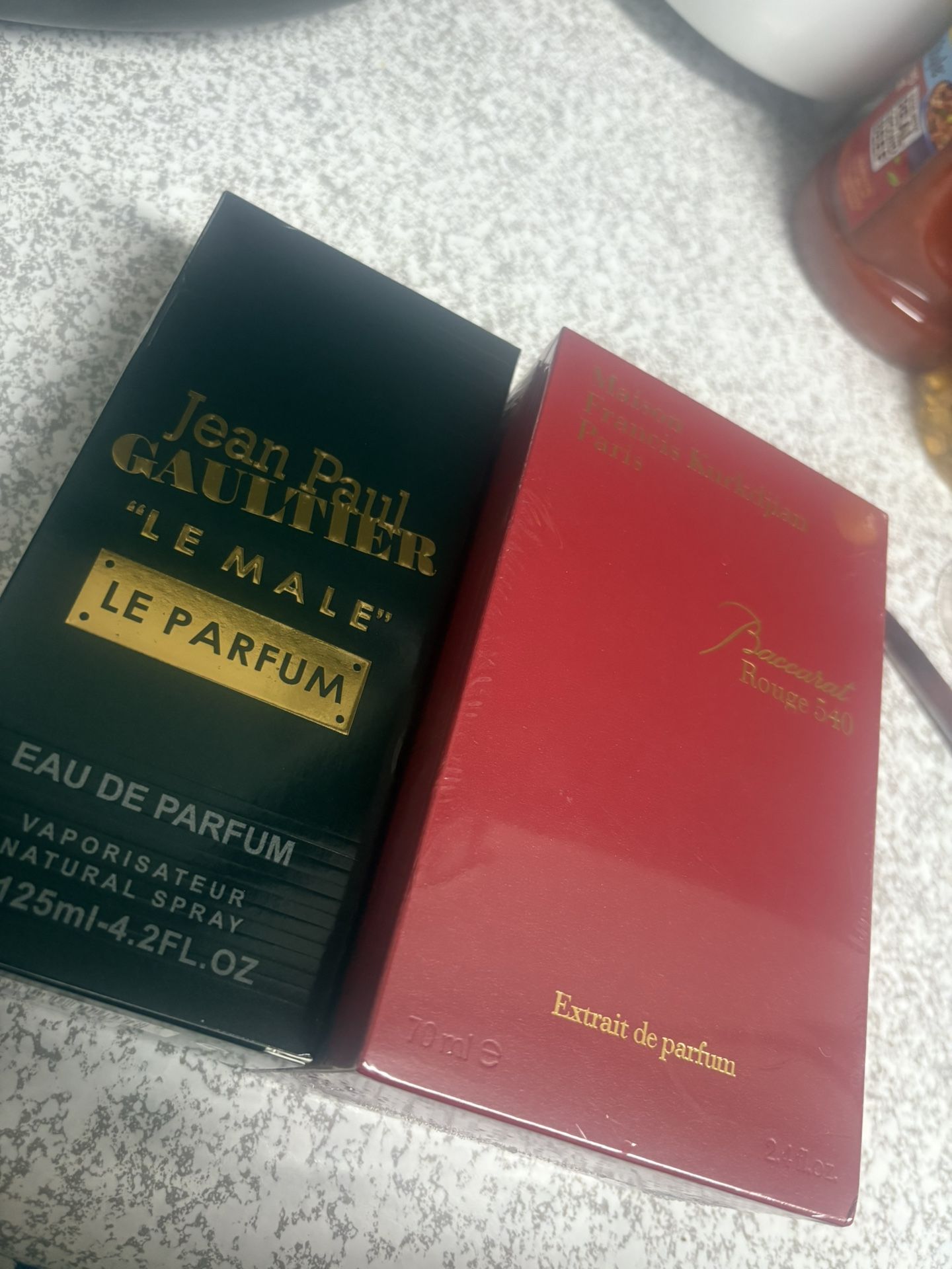 Cologne/Perfumes