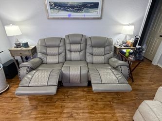 Power Recliners