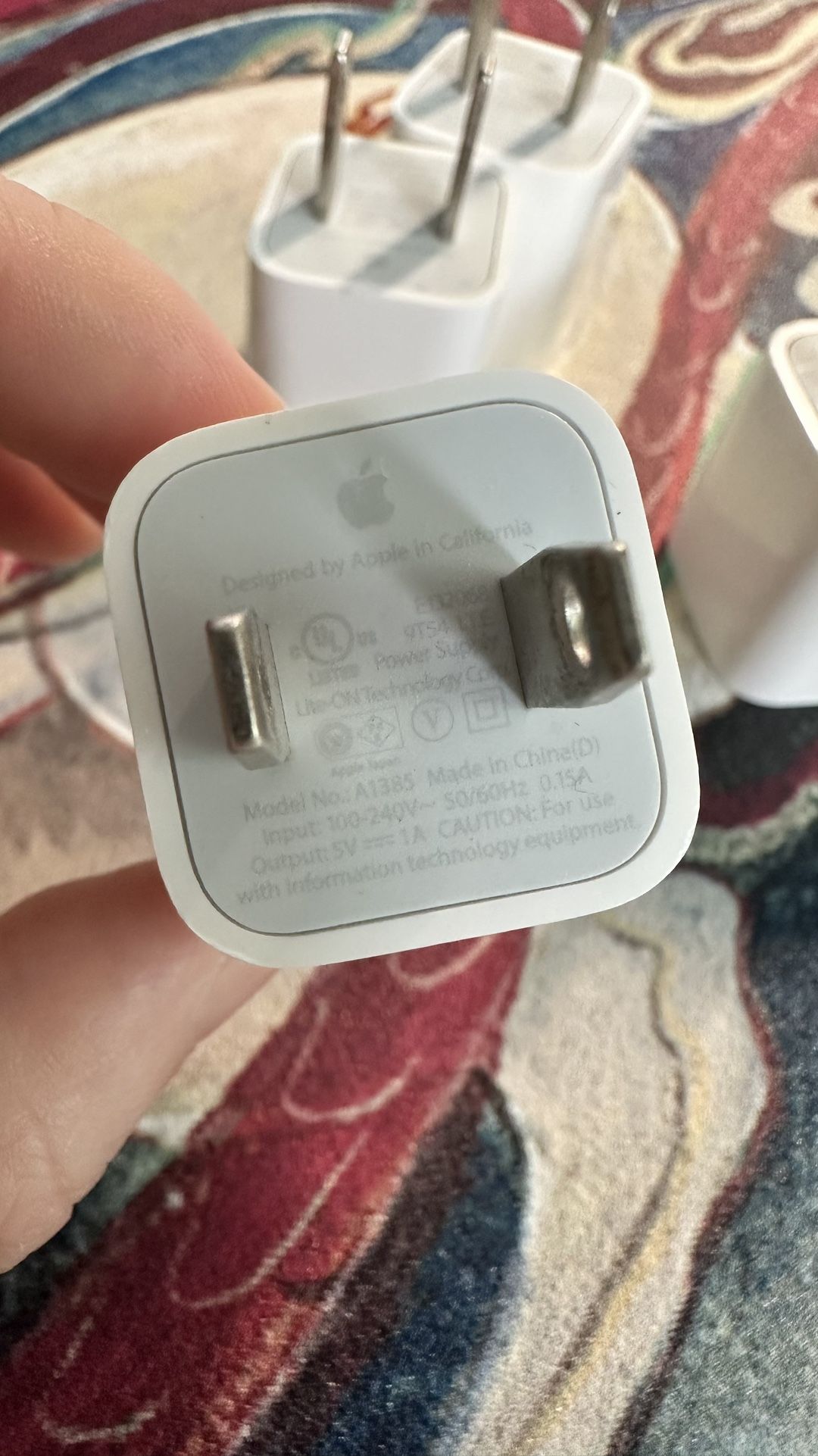 Original Apple 5W USB Power Adapter