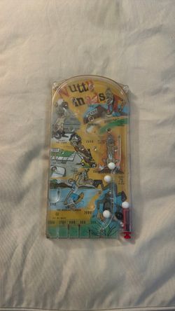 Vintage 1964 Marx Nutty Mads Handheld Pinball Game - Tin Litho Back
