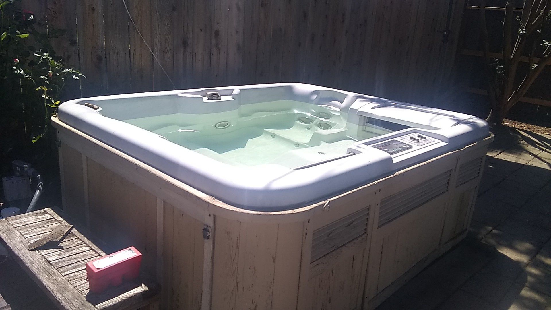 Hot tub & new cover! $250!!!