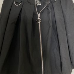 Skirt Black Front O Ring Zipper Mini Skirt Size Large Hot Topic