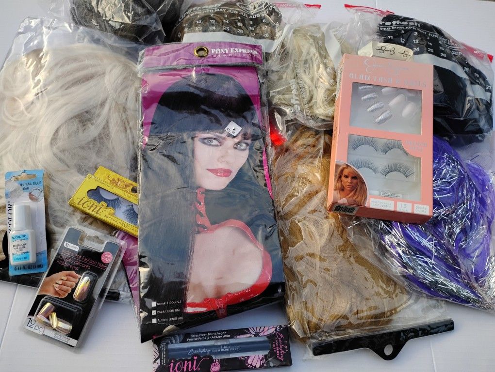 8 Wigs Eyelashes & Fake Nails