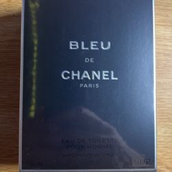 BLEU De CHANEL Paris 