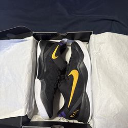 Nike Kobe 8 Lakers Away Size 12