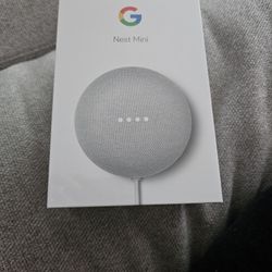 BRAND NEW Google Nest Mini Smart Speaker with Google Assistant - Chalk 