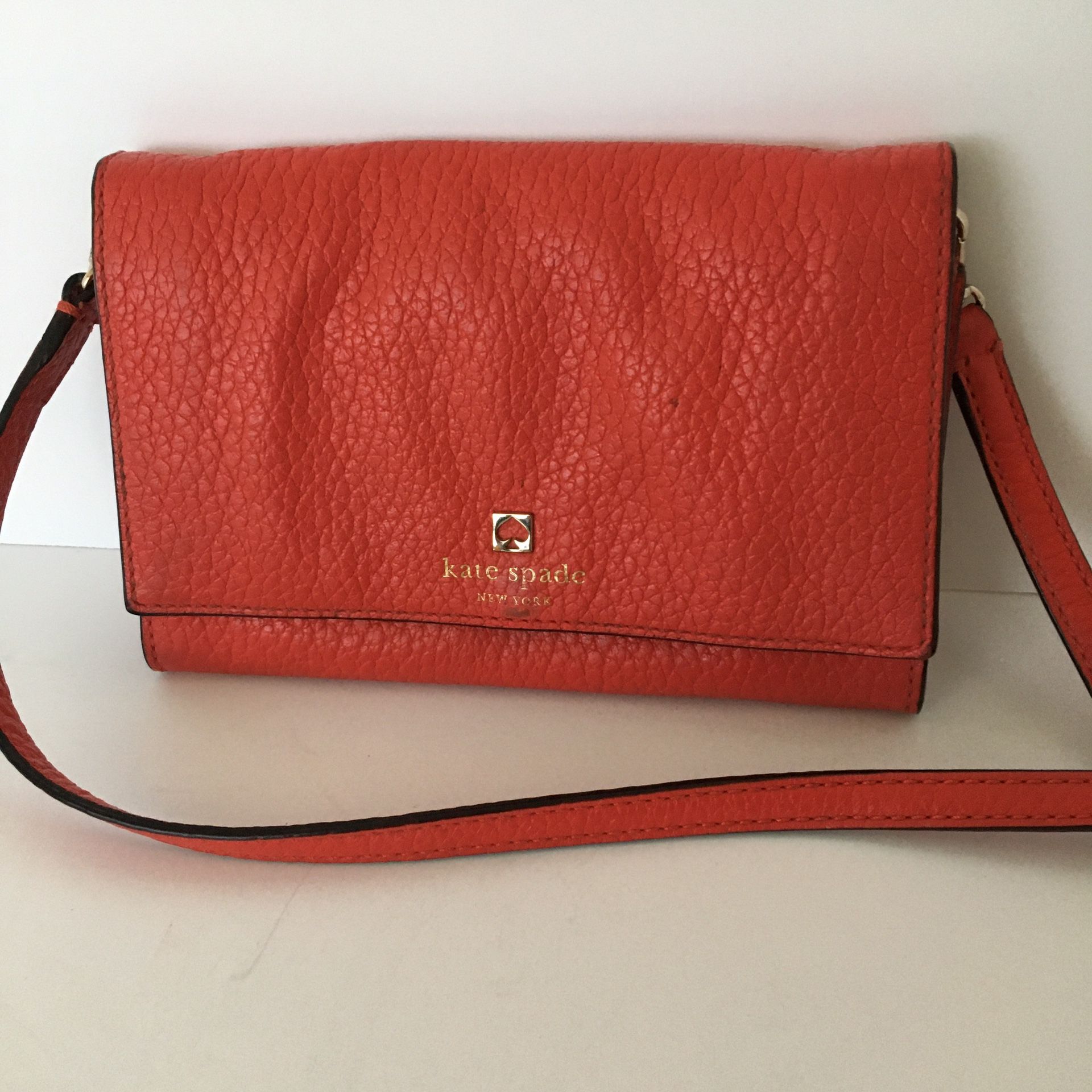 Red Kate Spade Crossbody Purse