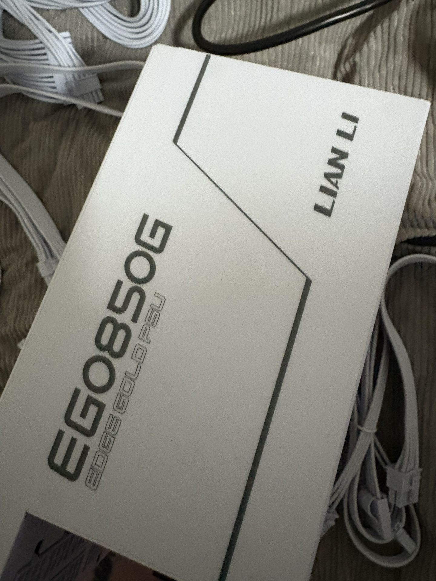 Lian Li 850 Power Supply