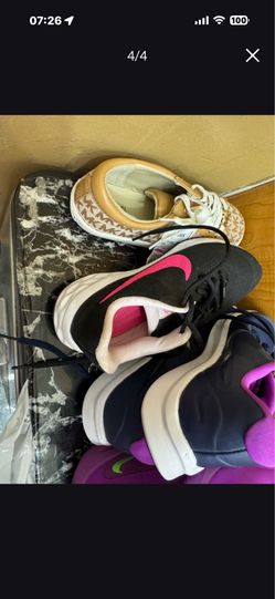 Girls shoes