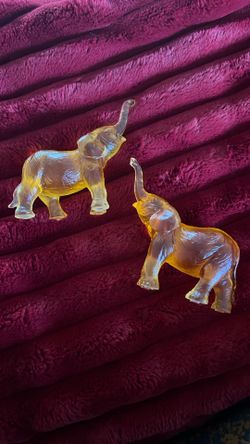 LIULI Skyward Crystal Elephant Figure