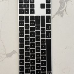 Apple Magic Keyboard with Touch ID Lightning