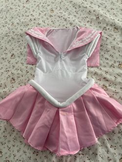 Girls costume