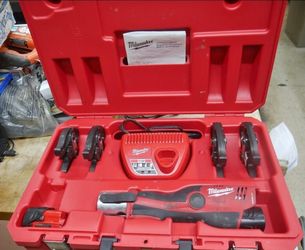 Milwaukee M12 Pro press Tool