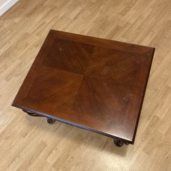 Coffee Table and End Table