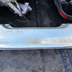 2004 - 2009 Toyota Prius Rear bumper Assembly Green