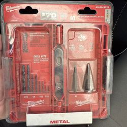 Milwaukee step drill And Drill Bit Set