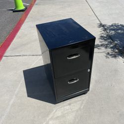 Two Drawer Metal Filing Cabinet With Wheels. 