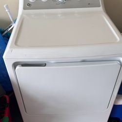 Washer w/ gas line