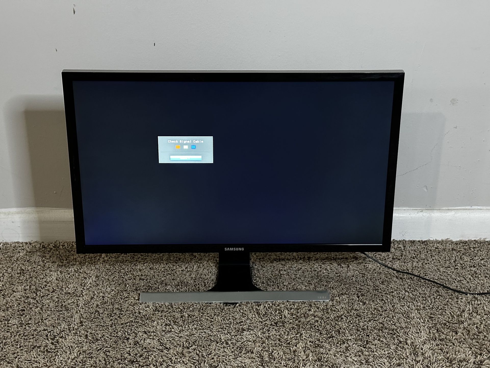 Samsung 28” 4K UHD Monitor (U28E590D)