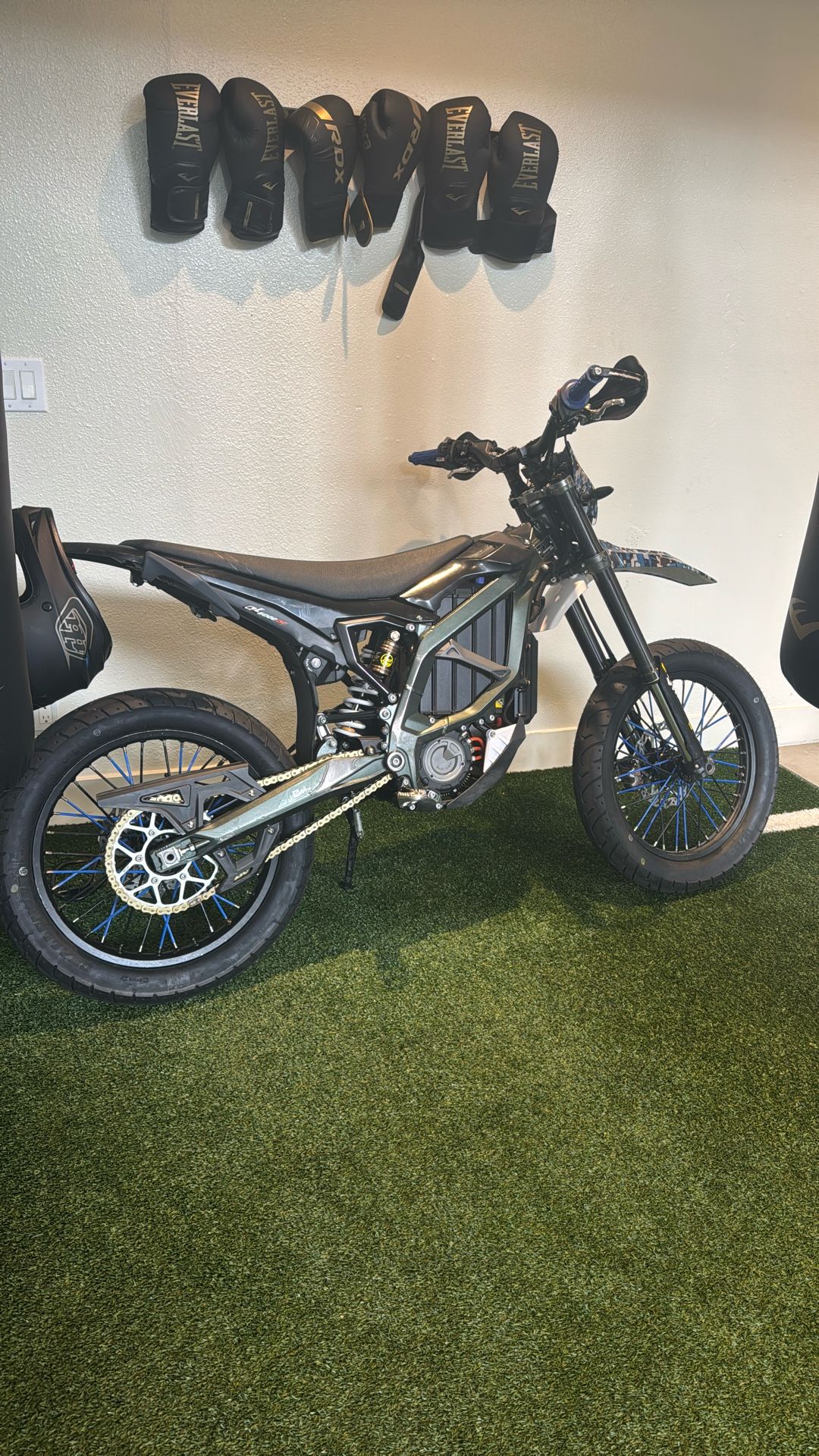 2024 Surron Ultra bee