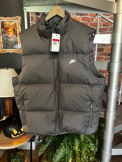 Nike therma fit 650 down vest