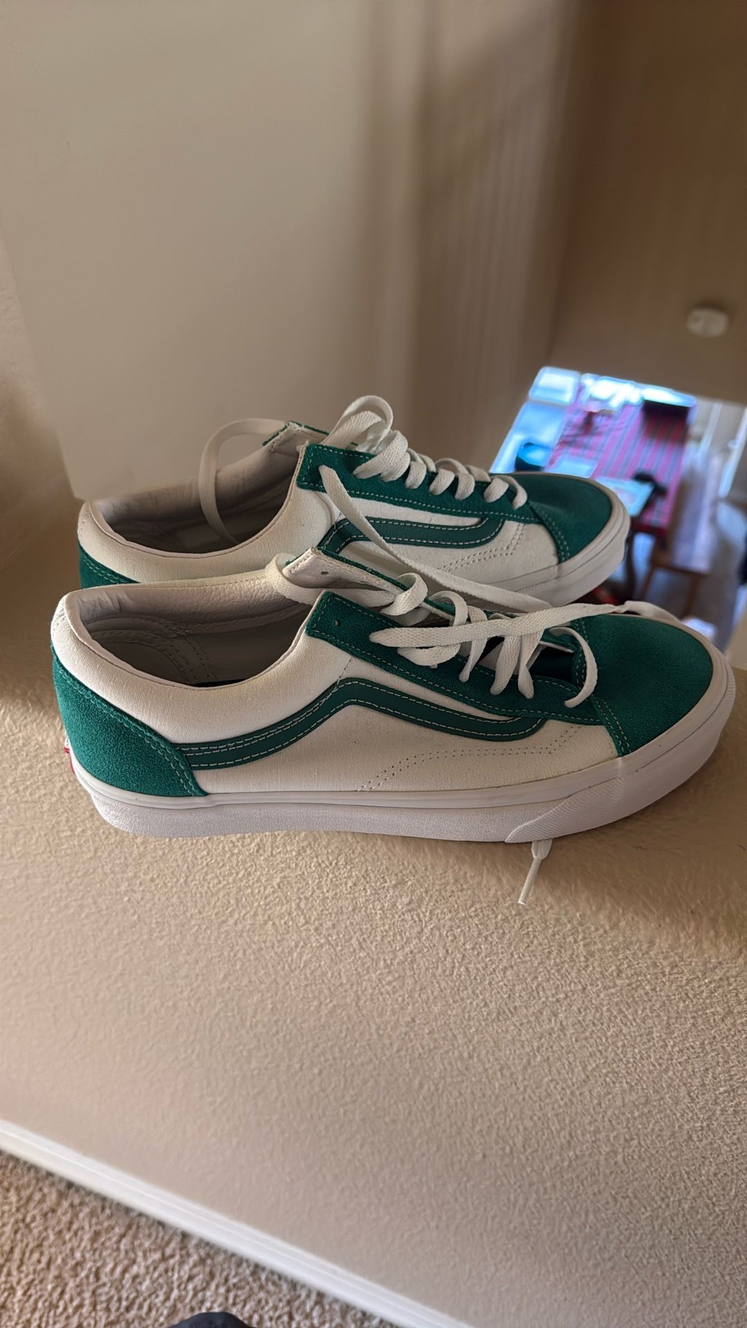 Vans Old School . Size 9.0 Men