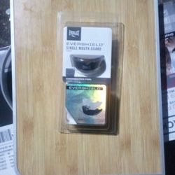 Everlast Mouthguard