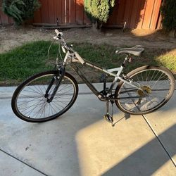 SHIMANO HYPER MOUNTAIN BIKE 26”