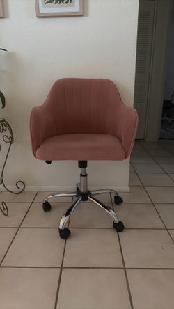 pink chair