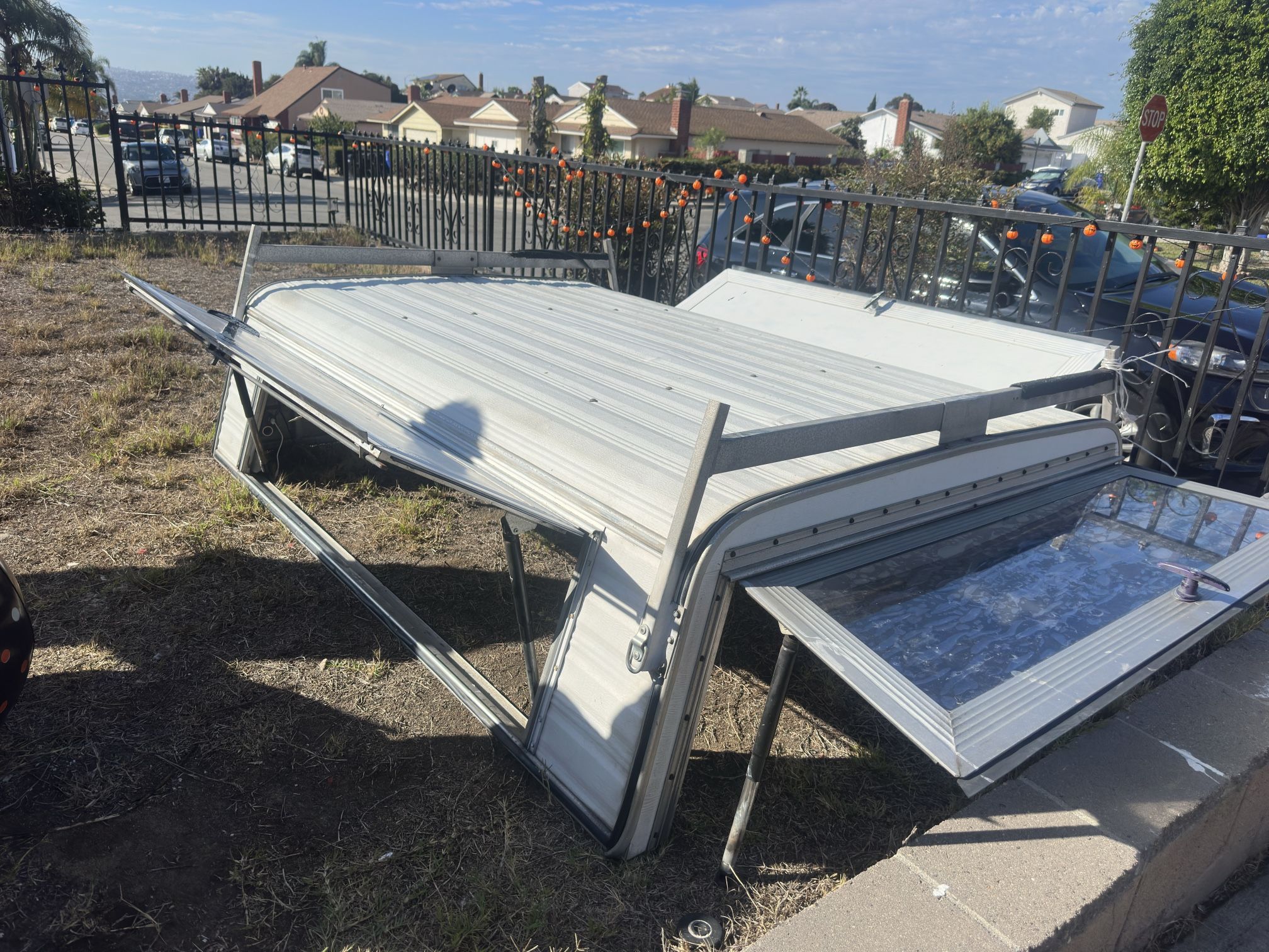 Camper shell From Ranger Short Bed