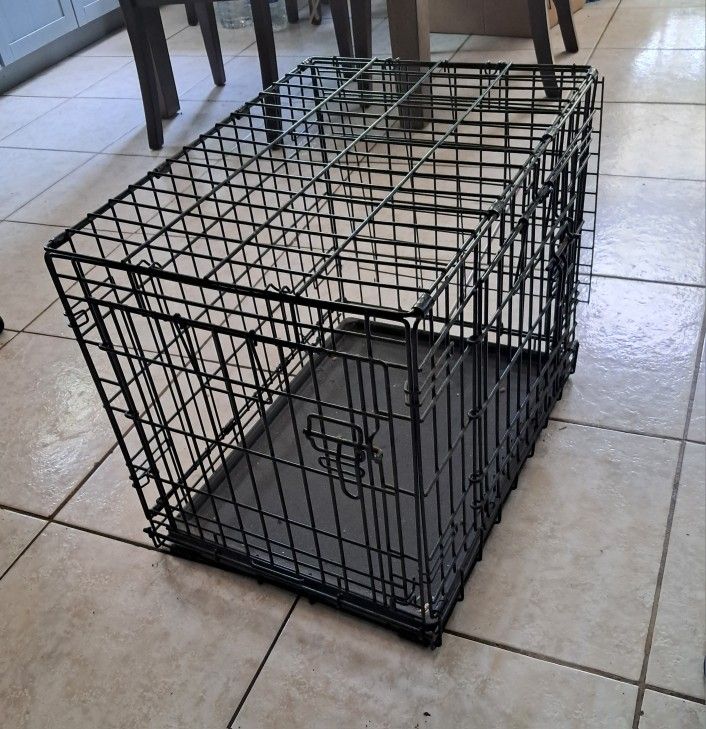 SMALL DOG CAGE