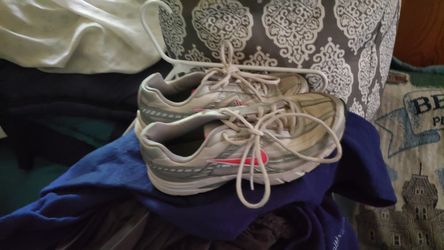 Ladies nike air very nice