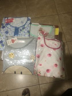 Beautiful and sexy clothes, night gown ,dresses, shoes, jewelry,hair ,sandals, face shield,perfumes for women and men. Wholesale and detail unbelieva