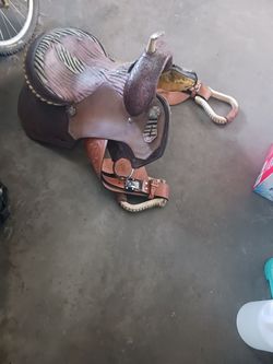 Saddle