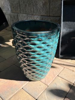 Honeycomb Ceramic Pot with Turquoise glaze blue green