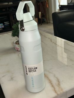 36oz Stanley iced flow water bottle