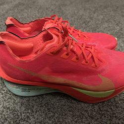 Nike Vaporfly 4 Road Racing 